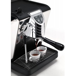 Кофемашина рожковая Nuova Simonelli Oscar II AD, чёрная, проф. прессостат, 220 В Кофемашина рожковая Nuova Simonelli Oscar II AD, чёрная, проф. прессостат, 220 В